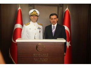 Yeni Atanan Donanma Komutanından Vali Topaca'ya Nezaket Ziyareti
