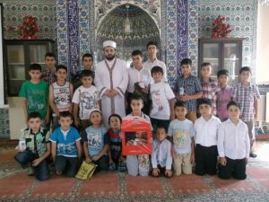 Yaz Kuran Kursuna Devam Eden 22 Öğrenci Ödüllendirildi