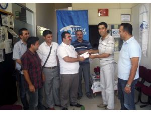 Selam Filmini İzleyen Sağlık Çalışanları Afrika’da Su Kuyusu Açıyor