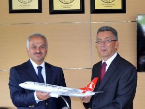 Thy’ye 'Beypazarı' Uçağı İçin Teşekkür Ziyareti