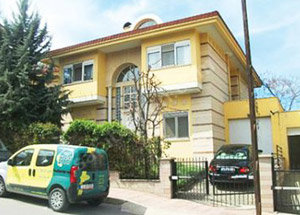 Eylem bahane, villa şahane