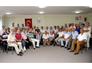 Osmangazi Belediye Başkanı Dündar Muhtarları Dinledi