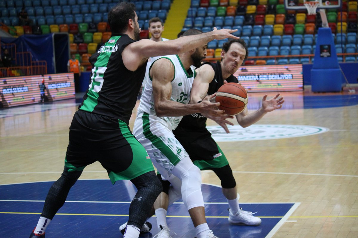 Konyaspor basket yarı final ilk sınavında