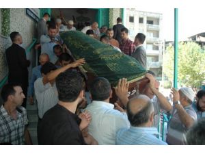 Hüseyin Çelik, Dayısını Son Yolculuğuna Uğurladı