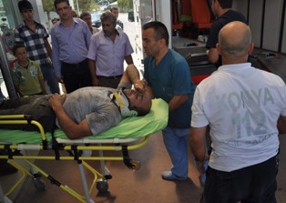 İnşaat iskelesi devrildi: 7 yaralı