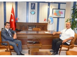 Vali Düzgün, Kocasinan Belediyesi’ni Ziyaret