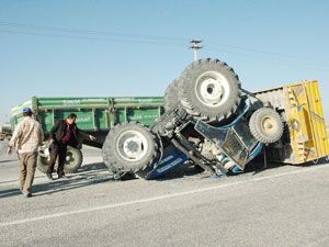 Karaman'da trafik kazası: 2 yaralı