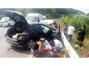 Kocaeli'nde Kaza: 2 Ölü, 2 Yaralı