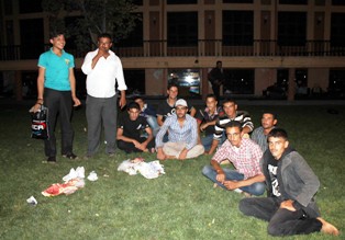 Savaştan kaçan Suriyeliler Konya'da Alaaddin Tepesi'nde kalıyor