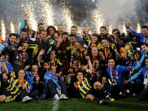 Şampiyonluk kupası Trabzon'a gidiyor
