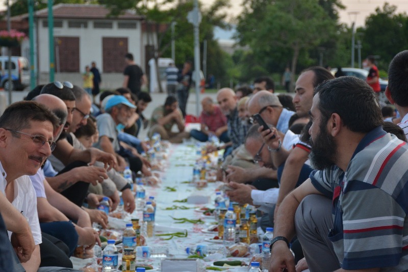 Konyalılar Ümmet İftarında buluştu