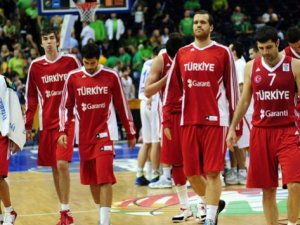 "12 Dev Adam" Slovenya yolcusu