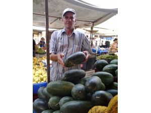 Fenni Gübre Kullanılmadan Yetiştirilen Kirten Karpuzu 1,5 Liradan Alıcı Buluyor