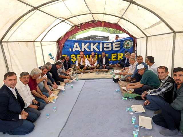 Akkise 19. Bahar  Şenliği’ne yoğun katılım