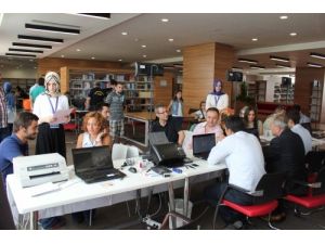 'Başarı'lı Olmak İçin Birbirleriyle Yarıştılar