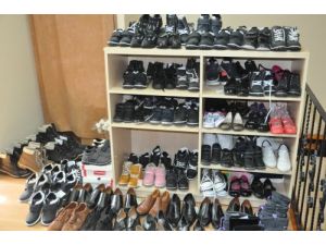 Sevgi Çemberi’nden 250 Öğrenciye Ayakkabı