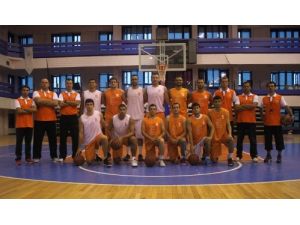 Melikşah Üniversitesi Basketbol Takımı Samsun’da Kampa Girdi