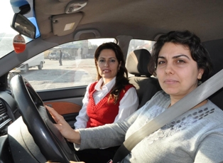Ehliyet zor alınıyor