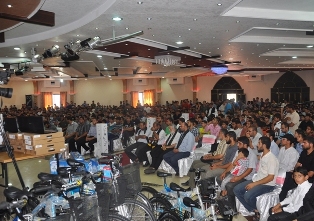 Gazzeli çocuklar ödüllendirildi