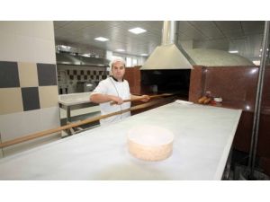 Burç'ta 5 Yıldızlı Otel Konforunda Yemekhane