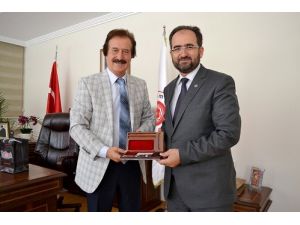İlahiyat Fakültesi Dekanları Sivas’ta Toplandı