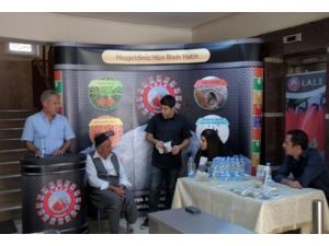 Hakkari Üniversitesi'ne Kayıt Yaptıran Öğrencilere Kürtçe Karşılama