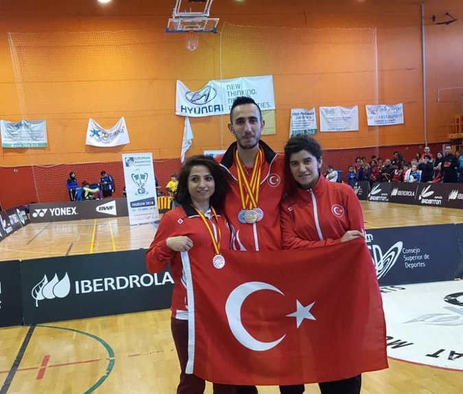Konyasporlu badmintoncular Dünya Şampiyonası’na katılacak