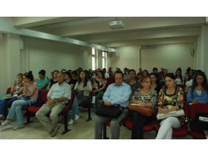 Uib Dış Ticaret Kursu Büyük İlgi Görüyor