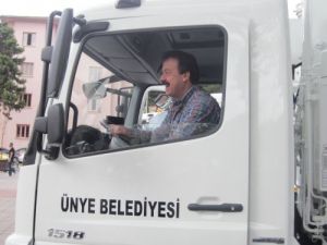 Ünye Belediyesi Araç Filosuna 4 Yeni Araç Daha Katıldı