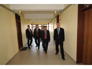 Sosyal Bilimler Lisesi Taşınmayacak