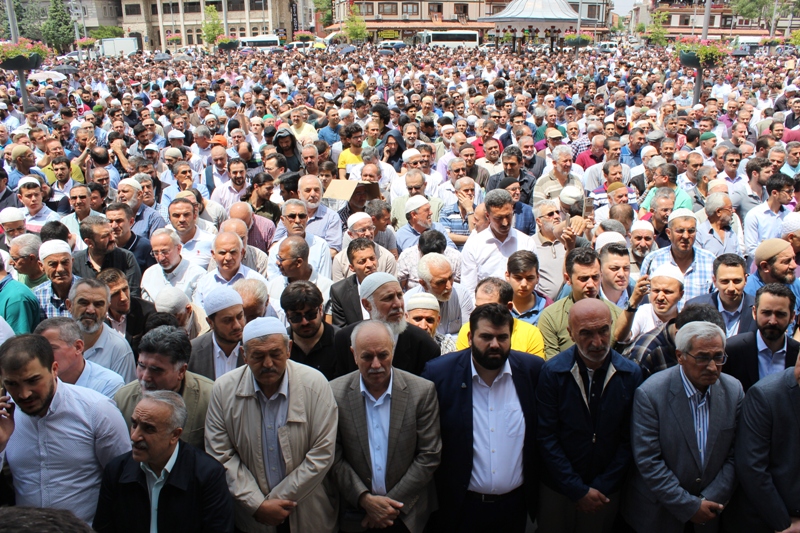 Konya’da Mursi için gıyabi cenaze namazı kılındı