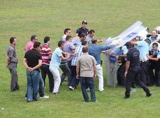Polise Çevik Kuvvet Eğitimi