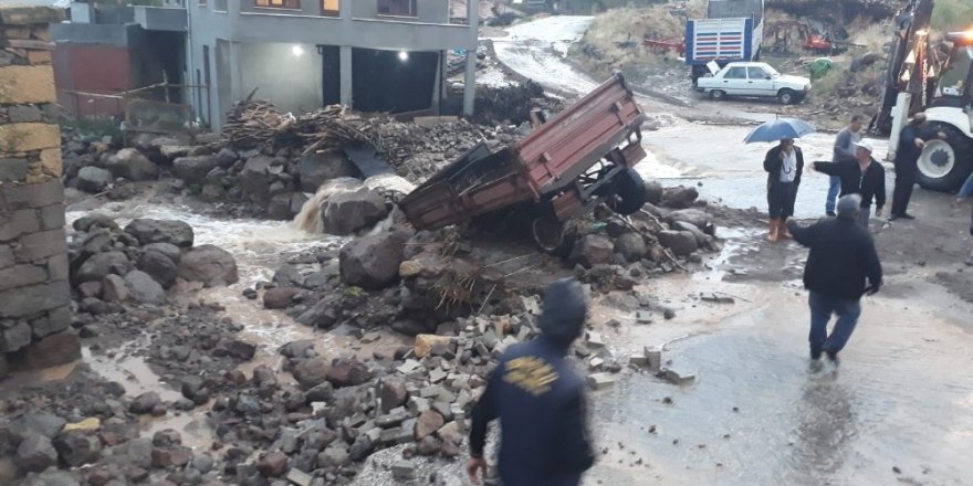 Meram Belediyesi ekipleri, Çomaklar’a anında müdahale etti