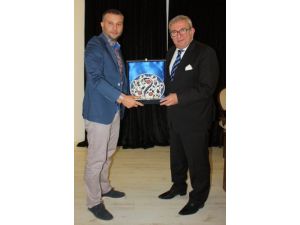 Ayhan Bermek Tecrübelerini Nisiad Üyeleriyle Paylaştı