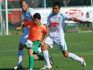 Şekerspor Denizli Belediye önünde