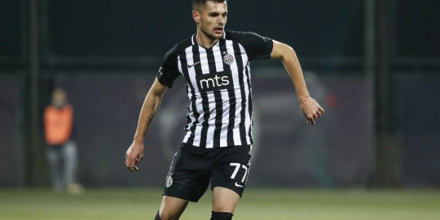 Bosnalı oyuncu Zakaric Konyaspor'da
