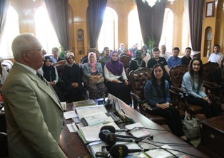 Almanya'da yaşayan gençlerden Müftü'ye ziyaret