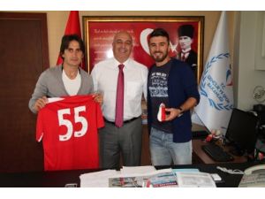 Samsunsporlu Futbolcular, Güven Özyurt'u Makamında Ziyaret Etti