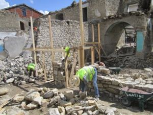 Başkan Ertuğrul, Restorasyon Çalışmalarını Yerinde İnceledi