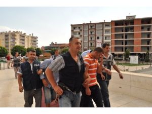Yakalanan 5 Kişilik Atm Kart Şebekesi Adliyeye Sevk Edildi