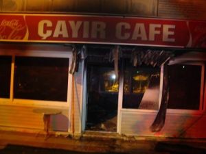 Başkana Kızdı, İş Yerini Yaktı, Oturdu Seyretti (Özel)