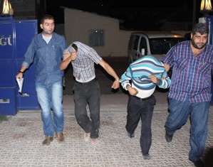 Kablo hırsızları yakalandı