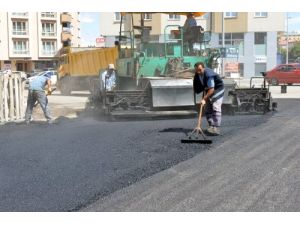 Yakutiye'de 250 Bin Metrekare Asfalt Döküldü