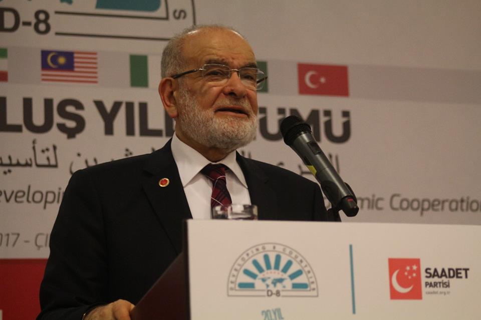 Karamollaoğlu: D-8'ler gerekli itibar gösterilmediği için etkin değil!