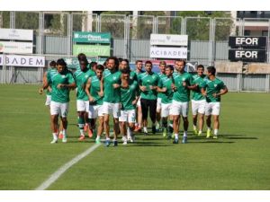 Bursaspor, Beşiktaş Maçına Sıkı Hazırlanıyor