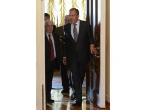 Lavrov: Kimyasal Saldırıyı Muhalefetin Yaptığına Dair Yeterli Veri Var