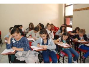 Melikgazi Belediyesi Çocuk Meclisinin Tüm Dersler Kursuna Yoğun İlgil