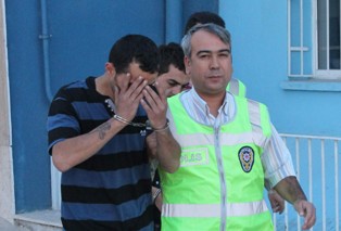 'Kafam iyi olunca evlere girerim ancak hırsızlık yapmam'