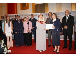 'Yurtdışında Türk Çocuklarının Hristiyanlara Verilmemesi İçin Talep Artırılacak'