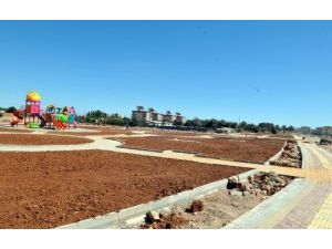 Hüsnü Karakaş Mahallesi'ne 50 Bin Metrekarelik Yeşil Alan Kazandırılıyor